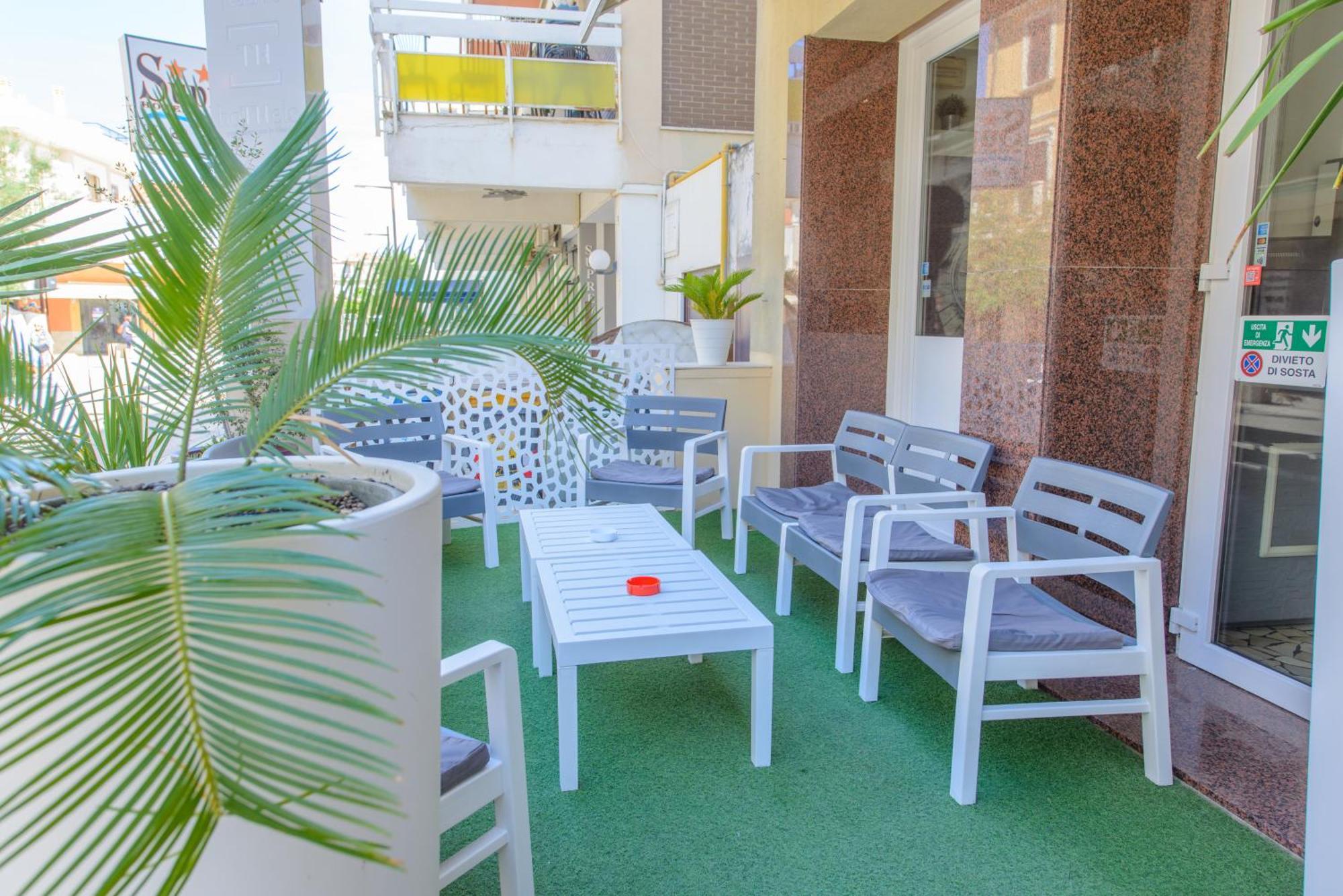 Nautic Beach Hotel Римини Экстерьер фото