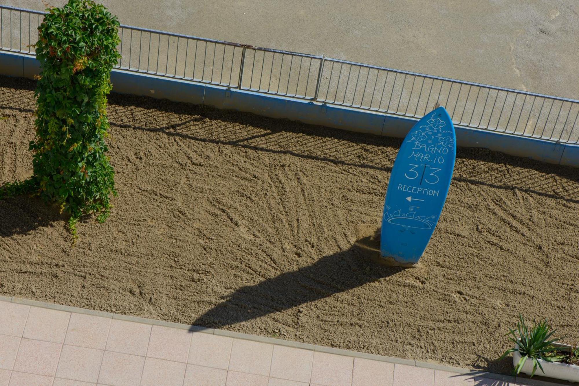Nautic Beach Hotel Римини Экстерьер фото