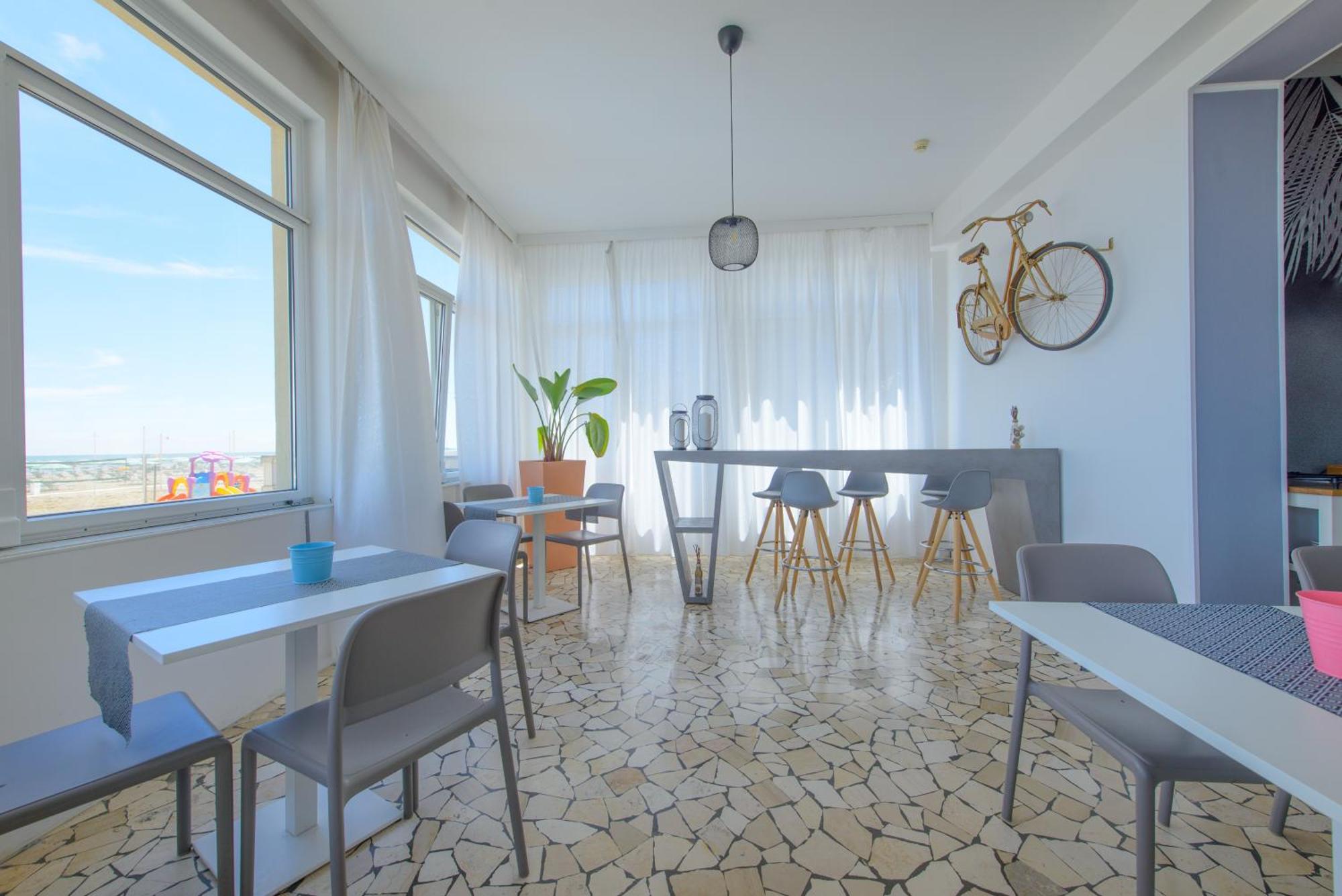 Nautic Beach Hotel Римини Экстерьер фото